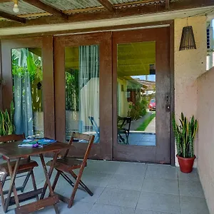  Casa de hóspedes Hibisco Rosa Alugueis